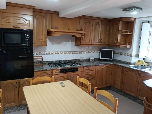 Chalet en venta en Oza Cesuras, Betanzos