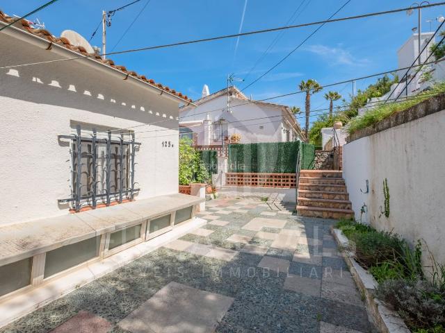 Chalet en venta en Mas Tomasi, Baix Empordà