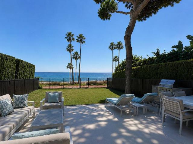 Chalet en venta en Barriada Islas Canarias, Costa del Sol Occidental