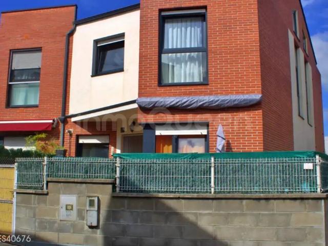 Chalet en venta en Barcenilla, Piélagos