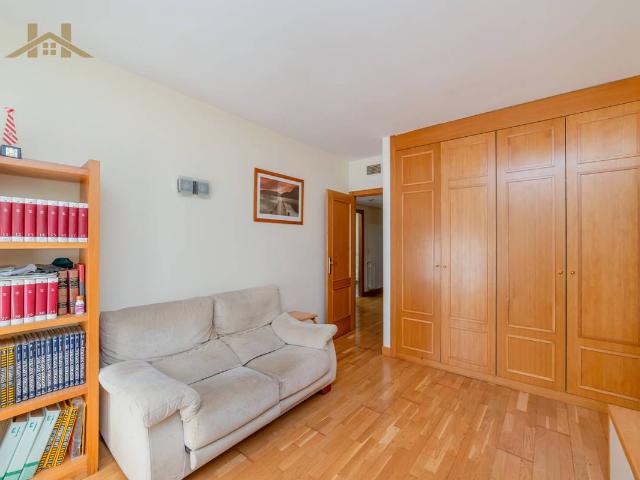 Chalet en venta en Parla, Madrid
