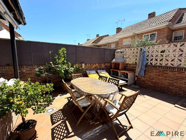 Chalet en venta en Parla, Madrid