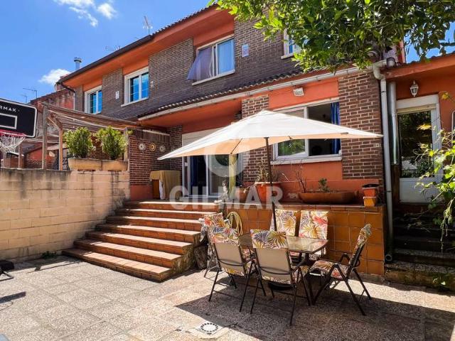 Chalet en venta en La Estación, Collado