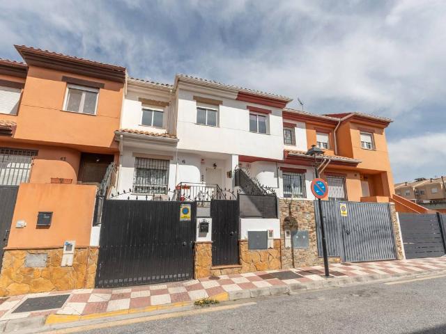 Villa en venta en Churriana De La Vega