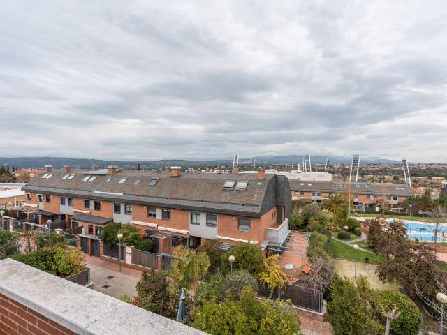 Chalet en venta en Rozas De Puerto Real, Madrid