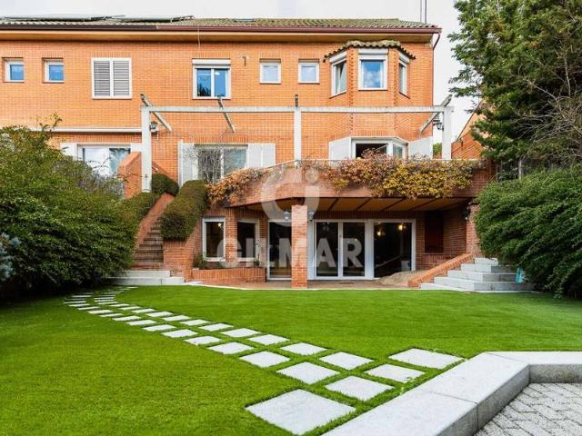Villa en venta en Galapagar
