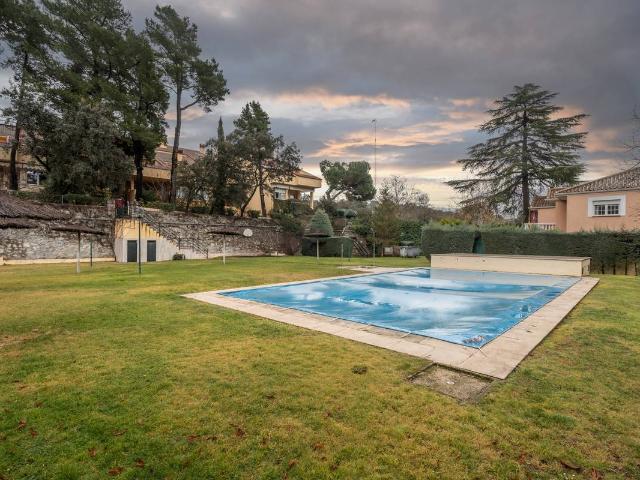 Villa en venta en Galapagar, Canteros