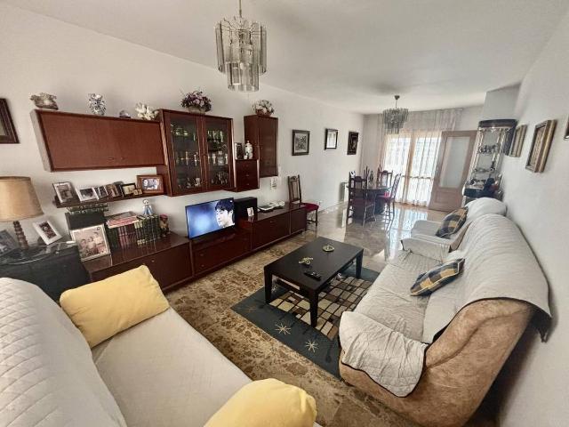 Chalet en venta en Pastriz, Zaragoza