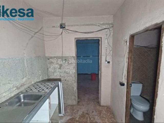 Villa en venta en Paterna Del Campo