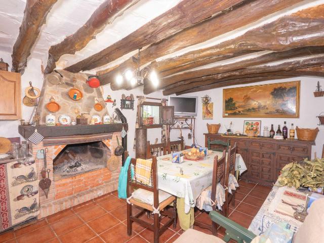 Chalet en venta en Paterna Del Río, Andalucía
