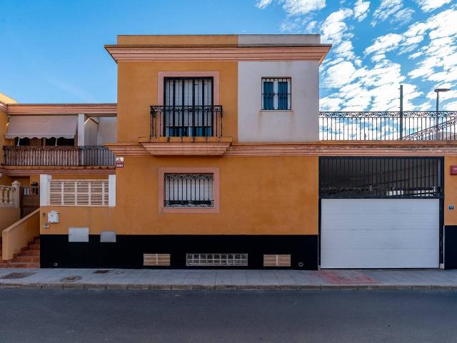 Chalet en venta en Pechina, Almería