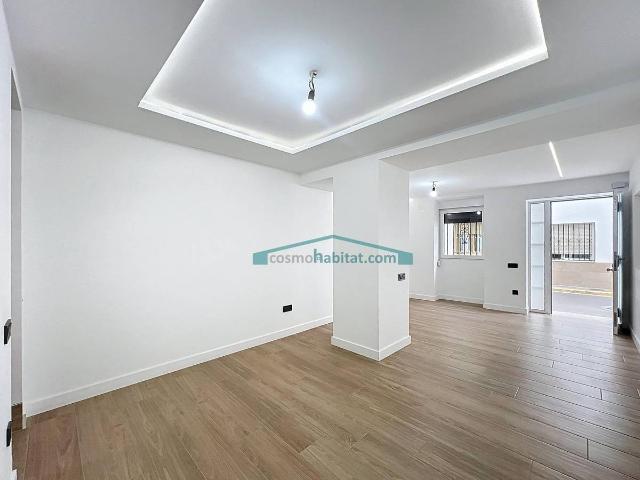 Chalet en venta en Pedralba, La Serranía