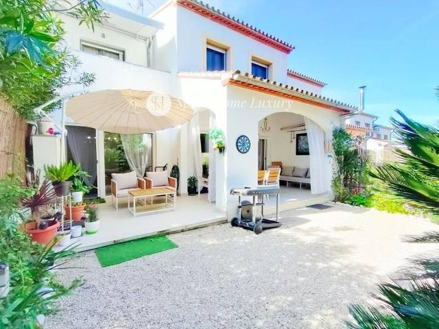 Chalet en venta en la Marina Alta, Valencia