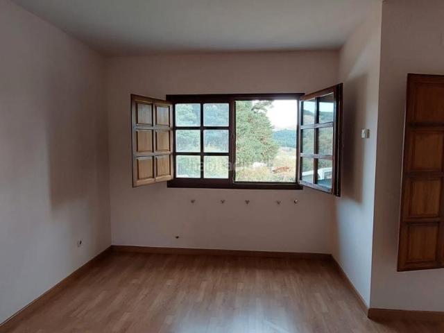 Villa en venta en Peguerinos