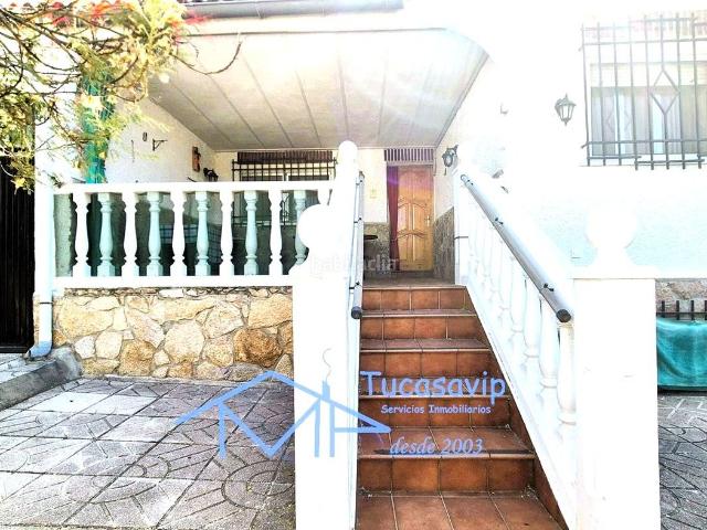 Chalet en venta en Pelayos De La Presa, Madrid