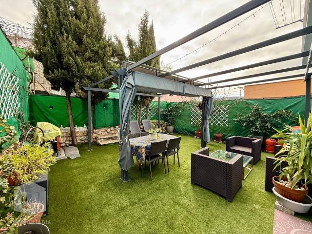 Chalet en venta en Perales De Tajuña, Madrid