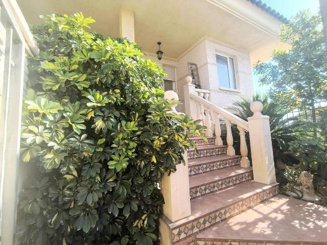 Villa en venta en Petrer, l'Almafrà