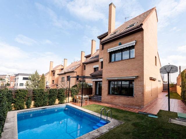 Villa en venta en Madrid, Sol