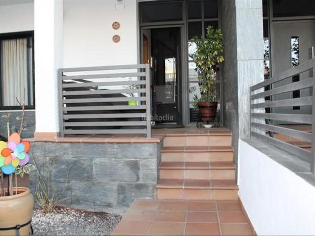 Villa en venta en Peñarroya-pueblonuevo