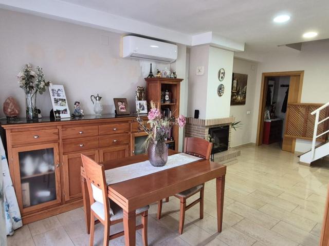 Chalet en venta en Pilas, Andalucía