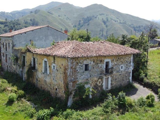 Chalet en venta en Les Tercies, Piloña