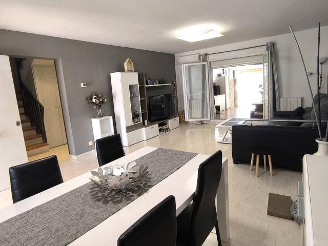 Chalet en venta en Ribera Alta del Ebro, Aragón
