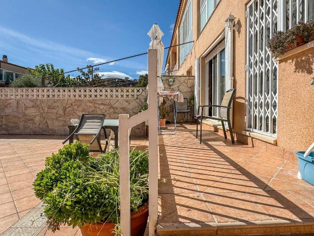Villa en venta en Pira