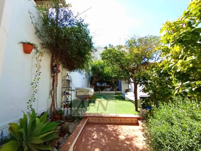 Chalet en venta en Pizarra, Málaga