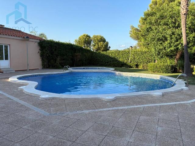 Chalet en venta en Salou, Tarragona