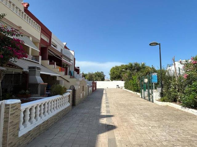 Chalet en venta en l'Horta Nord, Valencia
