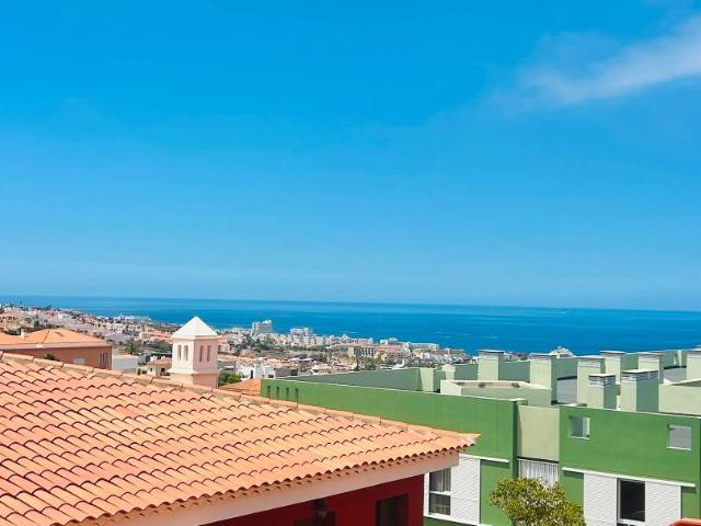 Chalet en venta en La Postura, Adeje