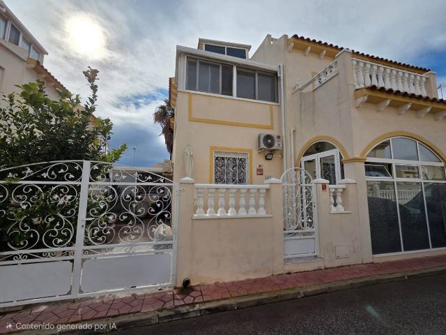 Chalet en venta en Obispo Rocamora, el Baix Segura / La Vega Baja