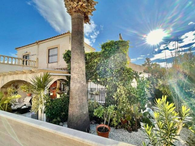 Chalet en venta en Obispo Rocamora, el Baix Segura / La Vega Baja