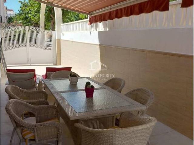 Villa en venta en Oropesa Del Mar, els Quarts