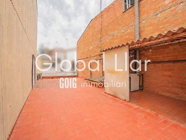 Chalet en venta en Ca n'Oriac, Sabadell