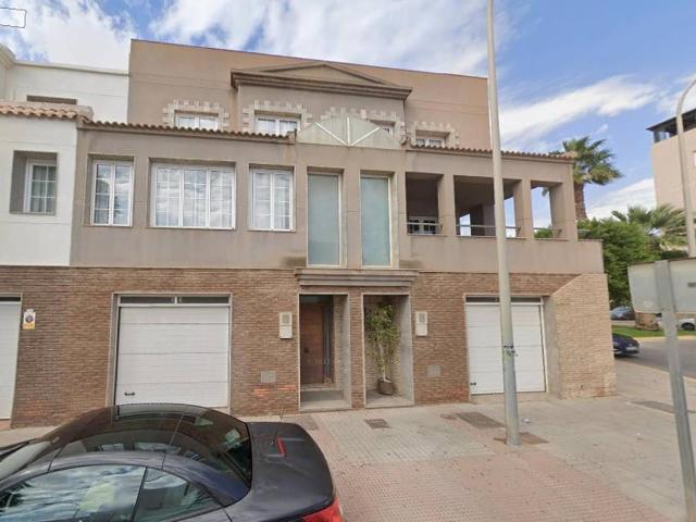 Chalet en venta en Población de Arroyo, Palencia