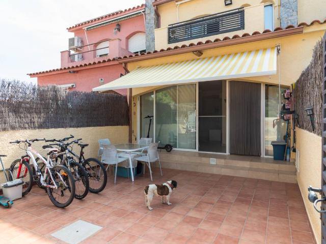 Chalet en venta en Mont-roig Del Camp