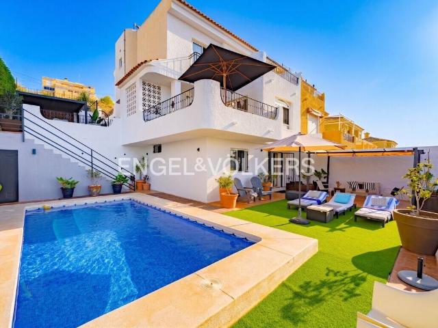 Chalet en venta en la Marina Baixa, Valencia
