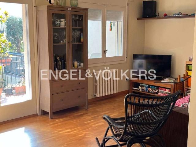 Villa en venta en Figueres