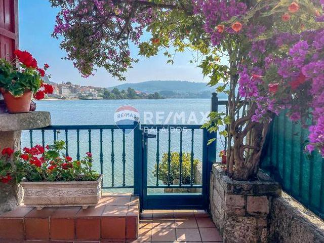 Villa en venta en Poio, O Esperón