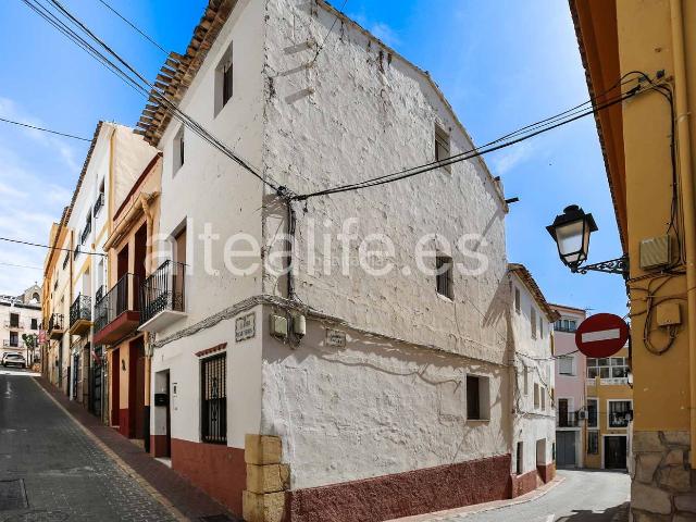 Chalet en venta en la Marina Baixa, Valencia