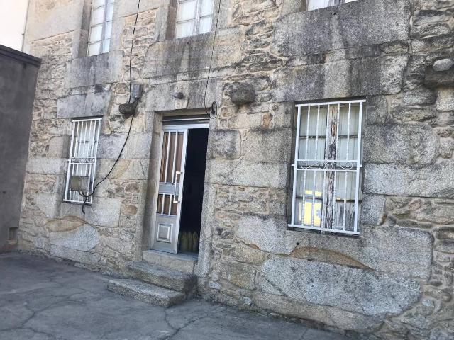 Chalet en venta en Xío, Noia