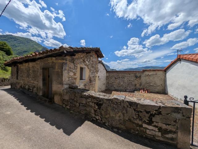 Casa en venta en Proaza, Asturias