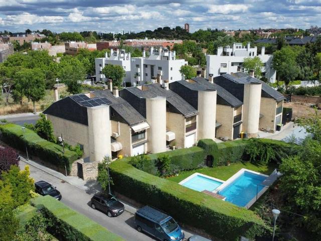 Chalet en venta en Pozuelo Estación, Pozuelo De Alarcón