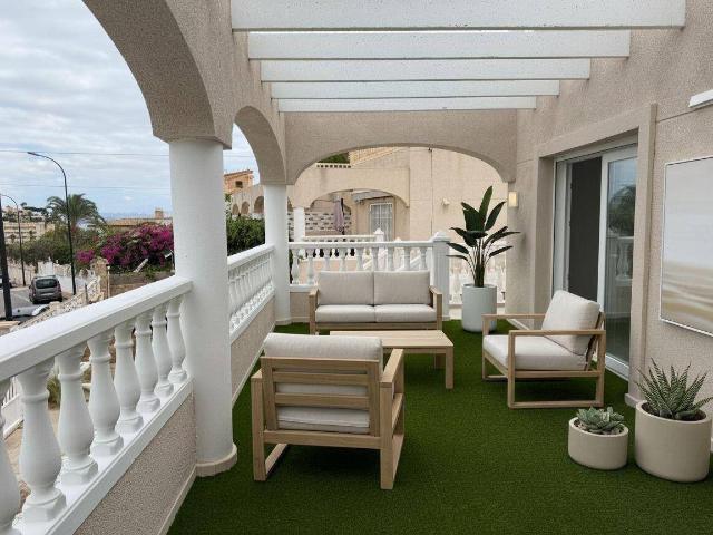Chalet en venta en Urbanització L'Almadrava, l'Alacantí