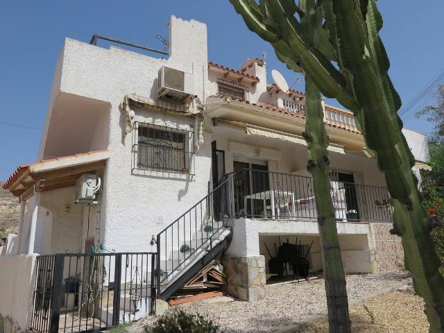 Chalet en venta en Urbanització L'Almadrava, l'Alacantí