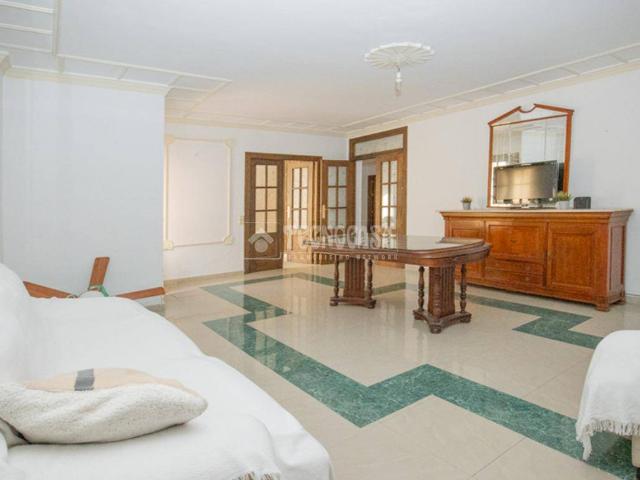 Chalet en venta en Garrucha, Almería