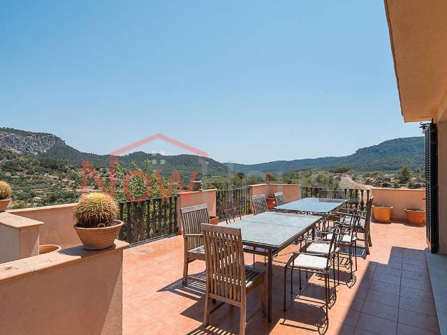 Chalet en venta en Puigpunyent, Baleares