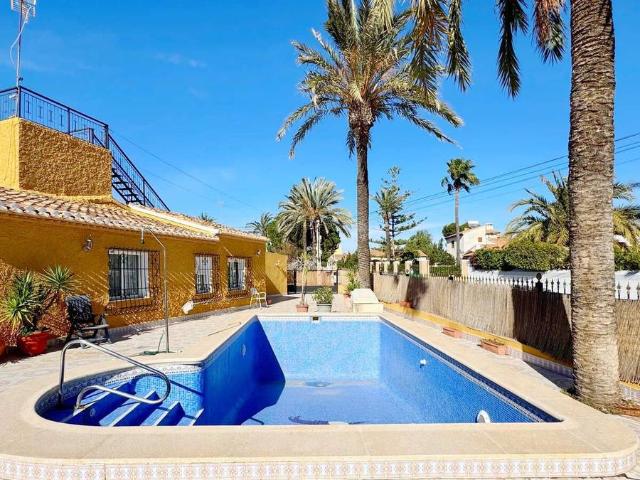 Villa en venta en Orihuela, Obispo Rocamora