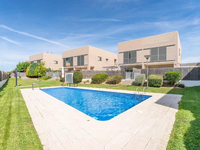 Chalet en venta en la Llosa, Baix Camp